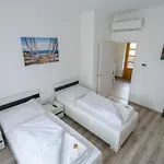 Bl Garden Panzió 4* Balatonlelle