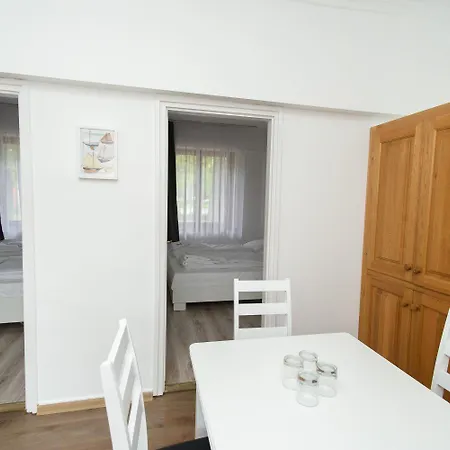 Bed & Breakfast Bl Garden Panzio 2*