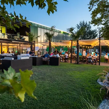 Oda ve Kahvaltı Bl Garden Panzio