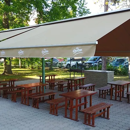 Nocleg ze śniadaniem Bl Garden Panzio