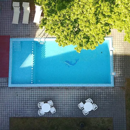 Bl Garden Panzio 4*