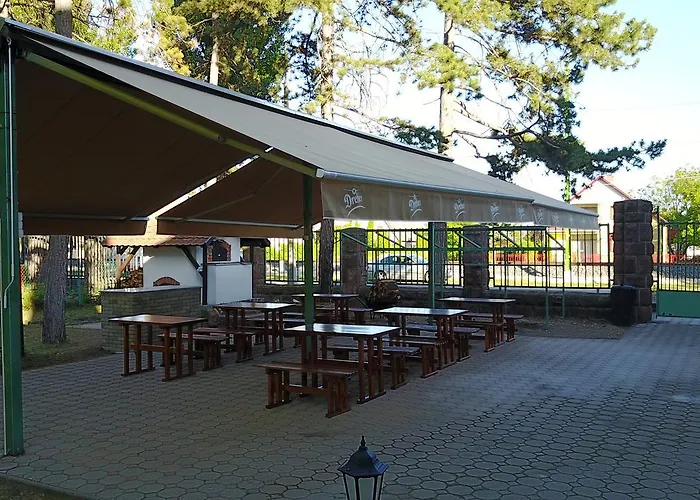 Bl Garden Panzio 4* 巴拉通雷勒